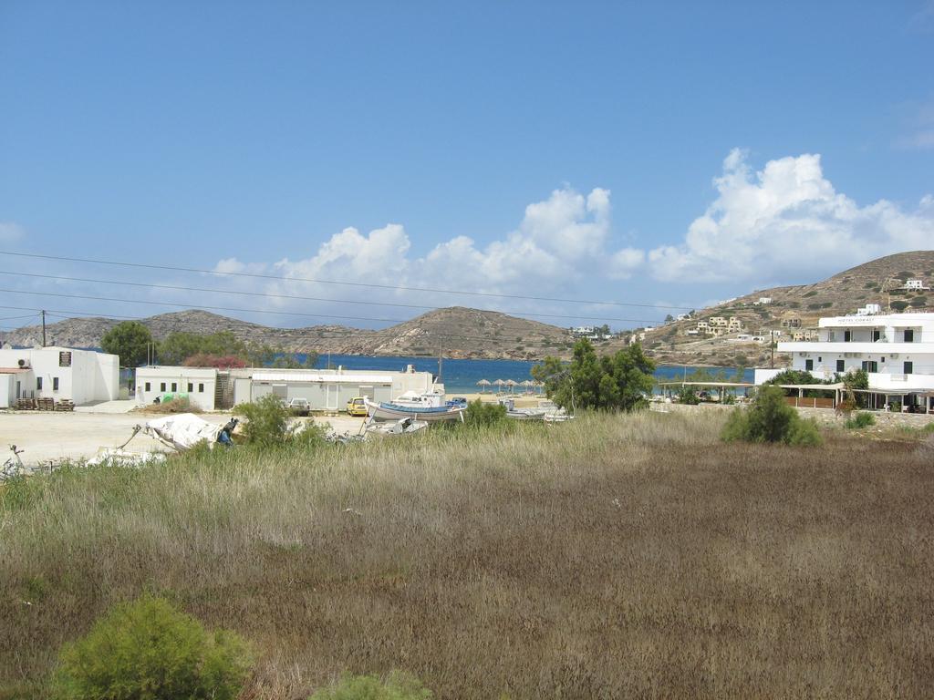 Pension Irini-Vicky Chora  Buitenkant foto